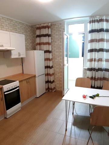 Воскресенська вул., 16-А