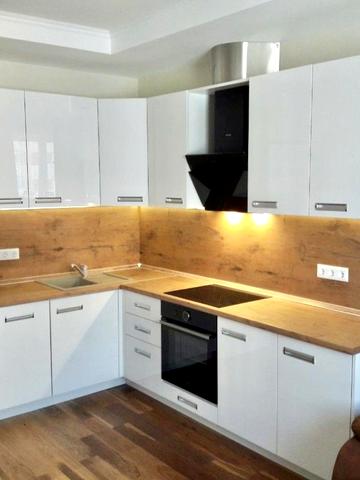 Юрія Кондратюка вул., 3