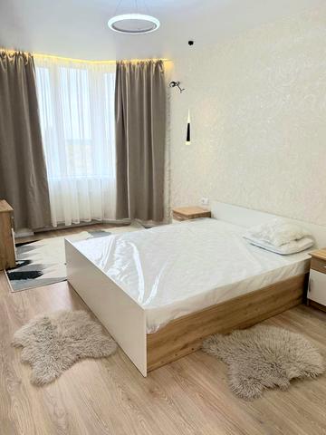 Зелена вул., 5