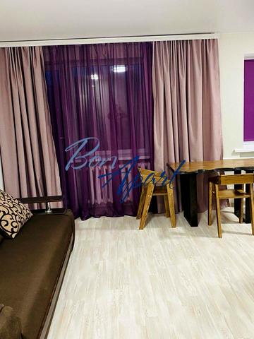 Остапа Вишні вул., 3