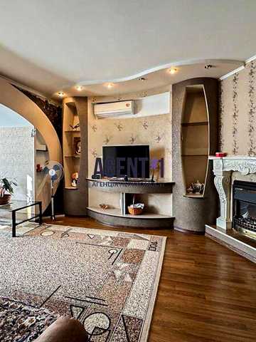 Продаж 3к Квартира Шкільна вулиця