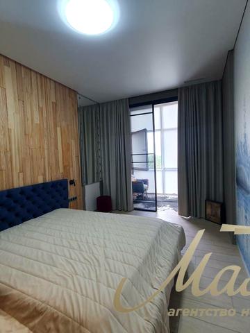 Металургів просп., 8-А