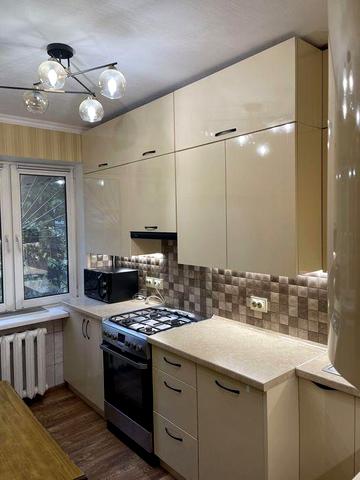 Здається 2-кімнатна квартира  на Ярослава Мудрого (Ленінградська)