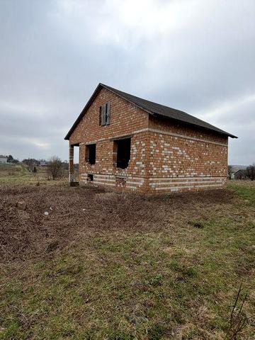 Продається незавершане будівництво