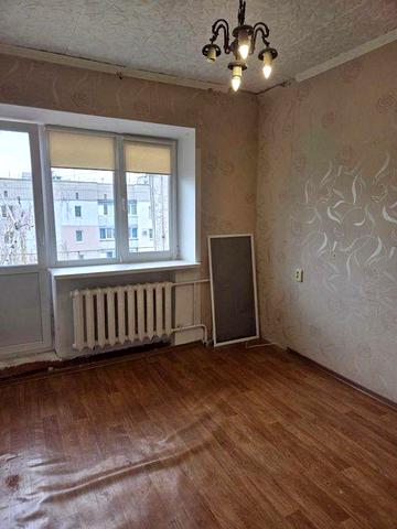 Продам компактну "трьошку" в районі Сєдова