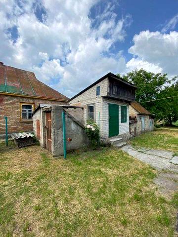 Будинок в Степанках,газ, житловий стан, 4 кімнати