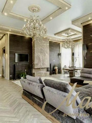 Івана Франка вул., 16