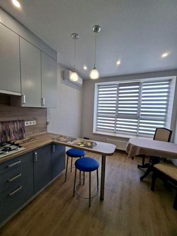 Евро 2к. кв. в оренду в сучасному ЖК