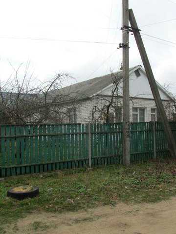 Продам частину будинку по вул. Тітова ( район Дитячої лікарні)