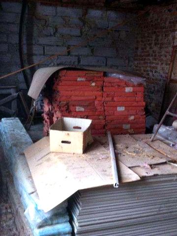 Терміново продам незавершене будівництво двоповерхового будинку