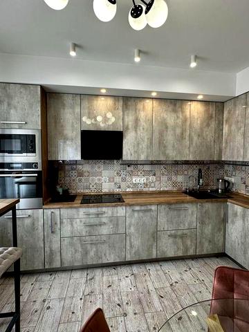 2 кімнатна квартира. Соломʼянський район, вул. Освіти, 16а