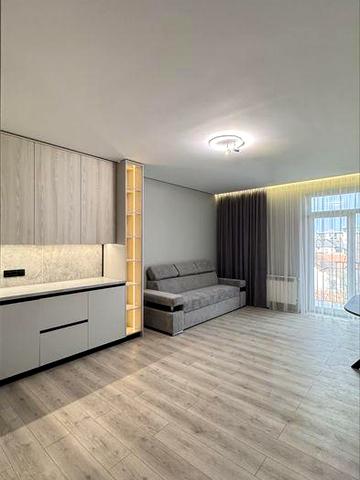 Центр Новобудова. Продаж 1,5 кімнатна. Нова 55 м.кв.