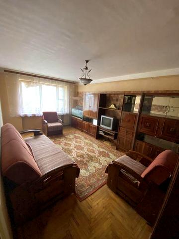 ‼️Продам 3х кімнатну квартиру в Берегові навпроти басейну