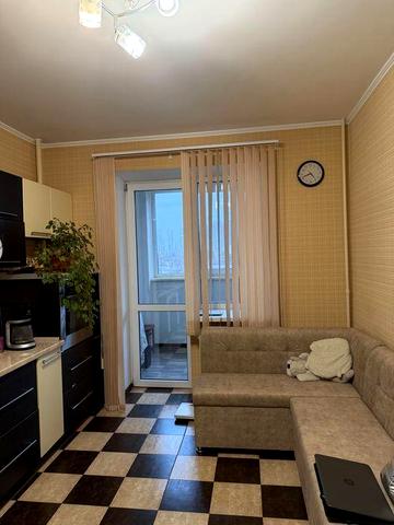 Продаж 2 к кв  вул Бориспільська 26  В