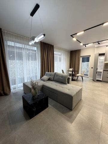 Оренда окремонго будинку біля ресторану Джентельмен р-н Дружба