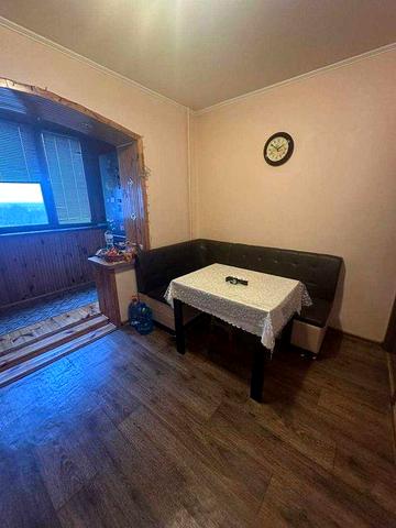 Продажа 3 к.квартири 78м ,вул.Олександри Екстер 4,гарний стан!