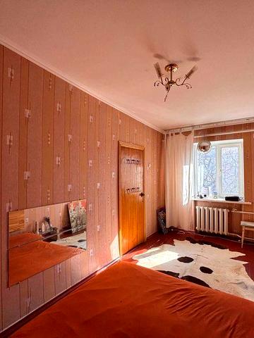 Продам 2 кімнатну квартиру на Подолі поряд  ст.м Тараса Шевченка