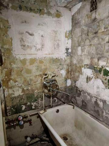 Продам 2 -х кімнатну квартиру вул.Космічна 5