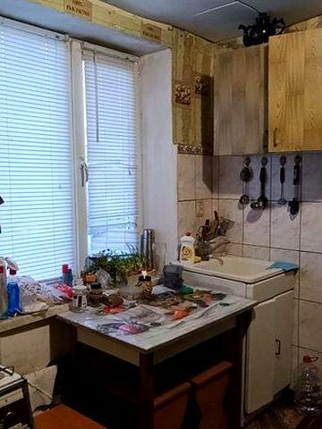 Продам 1/2 частину будинку с.Павлівське