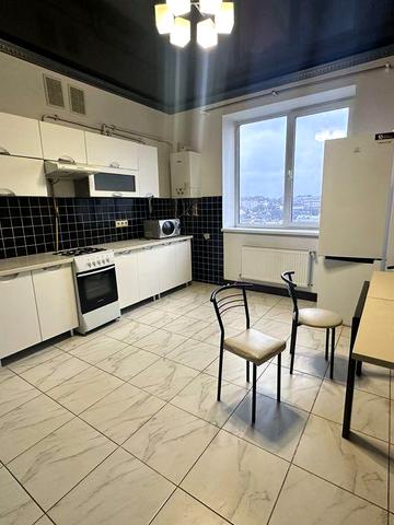 Здам 1 км вулиця Мулика 10 в новобудові