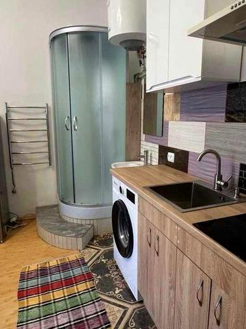 Здається в оренду затишна смарт-квартира в центрі міста.