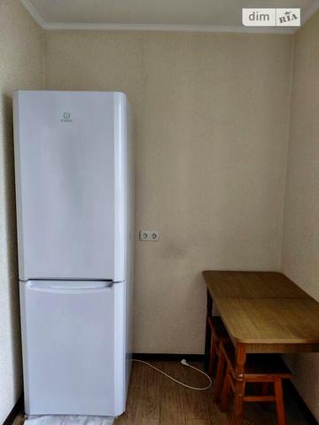 Довгострокова оренда 1к Квартира Роганська вулиця