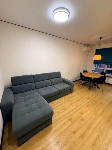 ЖК Молодість, оренда (перша здача)