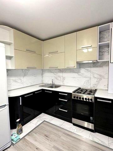 Оренда 2 кімнатної квартири по вул. Б. Лепкого