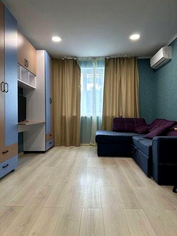 Оренда квартири, Черчилля 93, м. Лісова, ТЦ Даринок