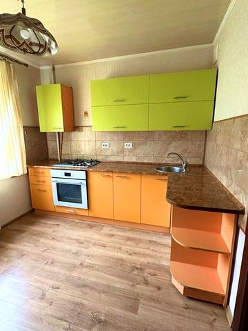 Від власника оренда 1 кімнатної квартири на митниці