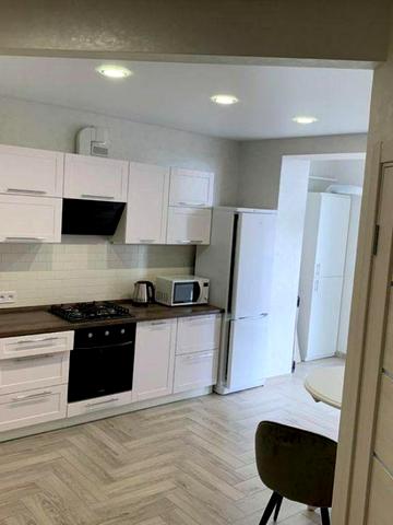 Запорізьке шосе, 28