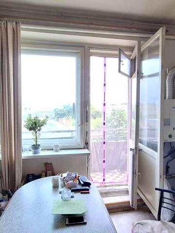 Продаж 3 кімнатної квартири Художня