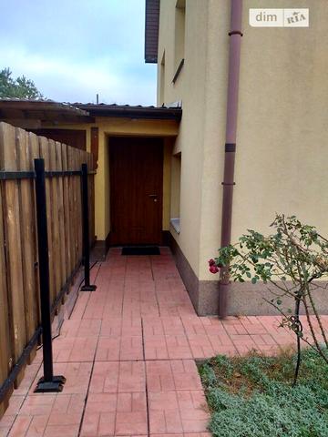 Довгострокова оренда 3к Дім Ентузіастів 11-а вулиця