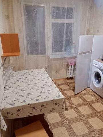 Оренда 1к.квартири на 12 кварталі Василя Сліпака 48.