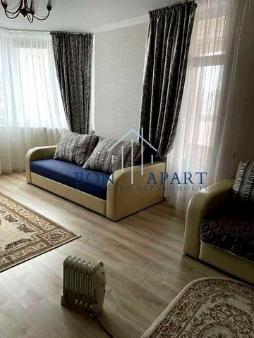 Роздільна 2к. квартира в новому будинку по вул. Анни Ахматової 32/18. Метро "Осокорки", "Позняки". Генератори присутні!