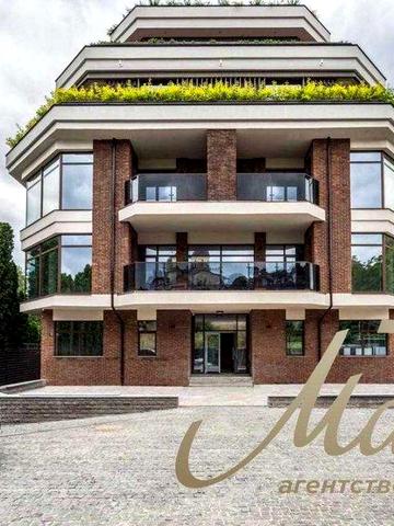 Продаж квартири 95м2 в клубному будинку на Мичурина, Дружби народів, Центр ЖК вул. Ломаківська (Мічуріна)