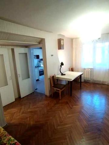 Святошинський, м Нивки, м Сирець, Мрії 17 4/5,  45/30/6 балкон засклений,