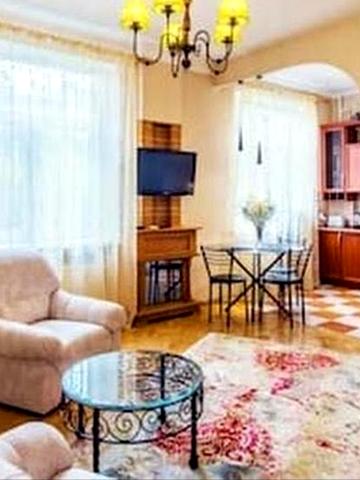 Ярославів Вал вул., 30-А