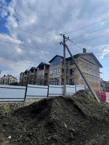 Продаж квартир у В.Березовиці -  район «Кемпінг». ЖК Стуса 24