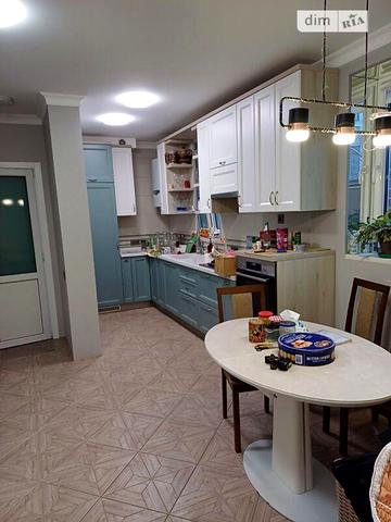 Довгострокова оренда 4к Дім Бризова вулиця