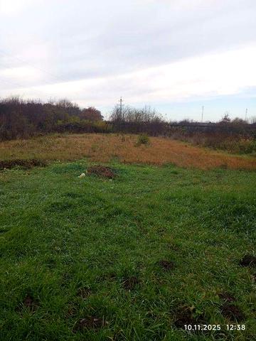 Продам дом та землю