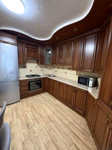 Оренда 2к квартири в новобудові Дружба Тролейбусна