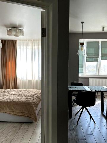 Соборна вул. (Петропавлівська), 14-А, Б, В