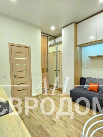 Сдам гостинку, ЖК Свобода, ул. Свободы (Иванова) 32, Центр