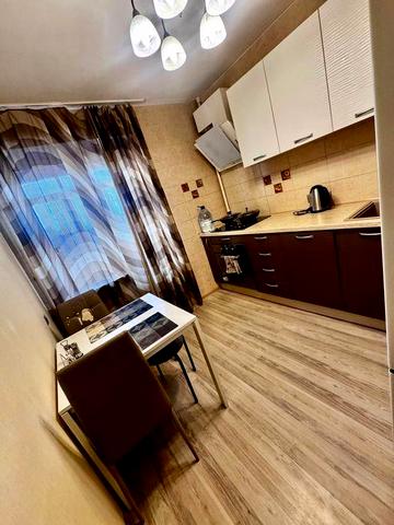 Сдам Реальную 2х комнатную квартиру + Гараж пл.Восстания ЖК Искринский