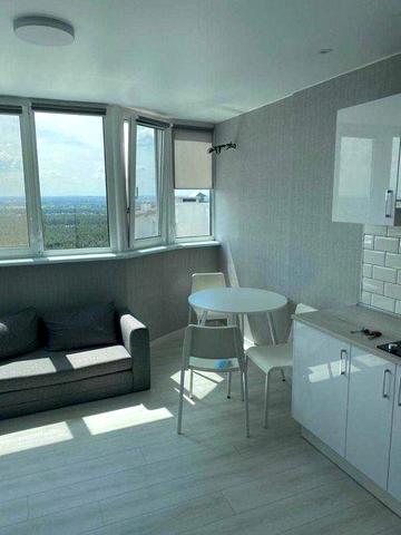 Здам 1-ну квартиру 7 хвилин пішки м.Бориспільська в ЖК Східна Брама