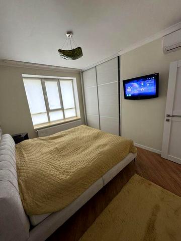 Оренда 1 кімнатна + кухня студія квартира ЖК Калинлва Слобода