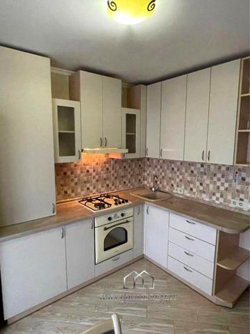 Оренда затишної 2-к квартири в ЖК "Петрівський квартал"