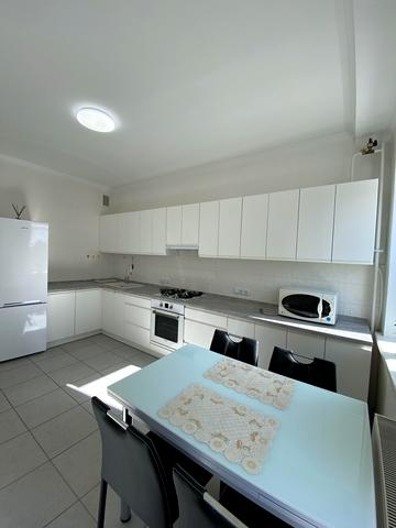 Клавдіївська вул., 40-А