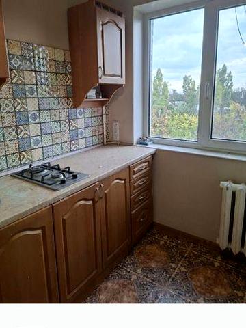 Сдам аккуратную 1 кв. коммунальный рынок Ньютона 133